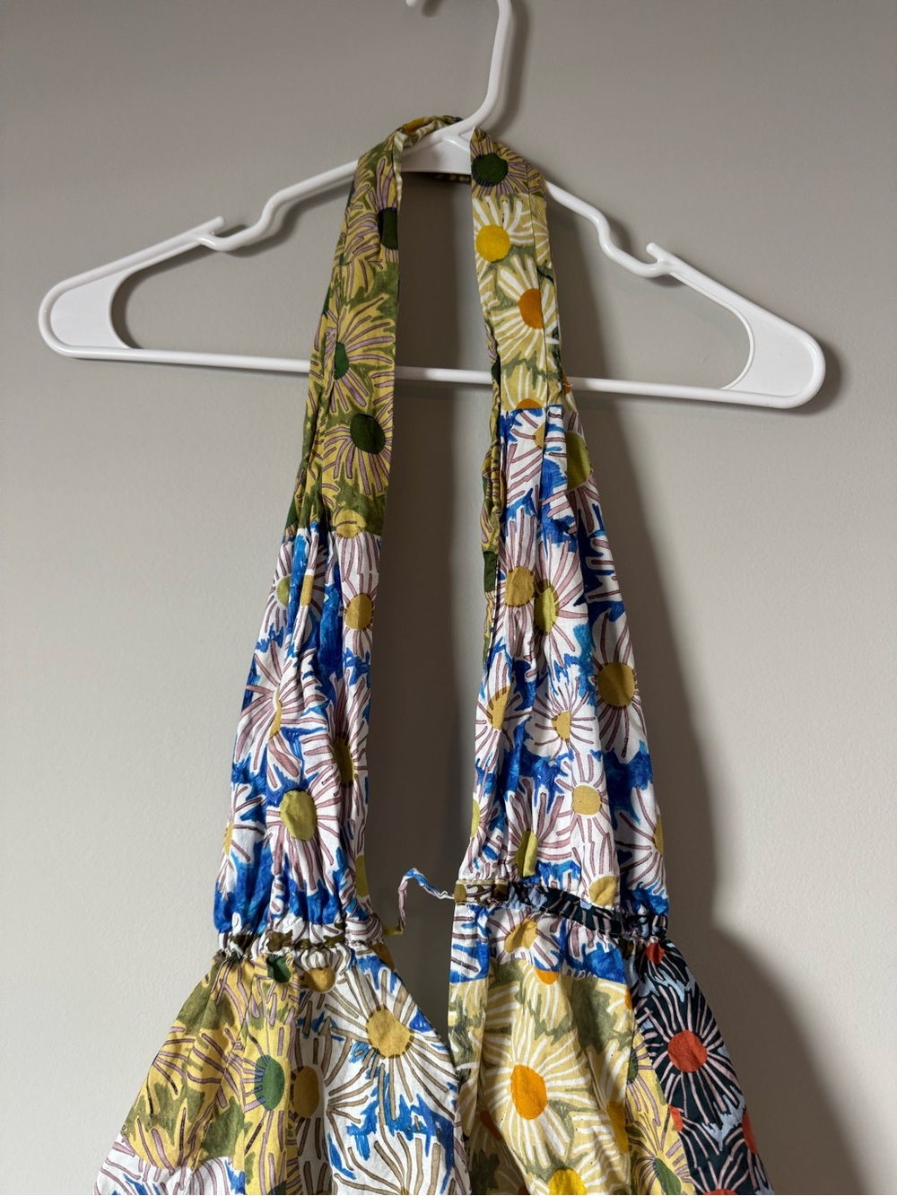 Zara Floral Halter Dress - Picture 4 of 7